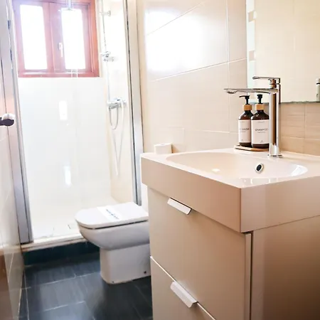 Happy - Lope De Vega Апартаменты